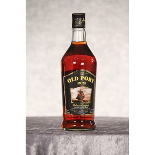 Old Port Deluxe Matured Rum 0,7 ltr.